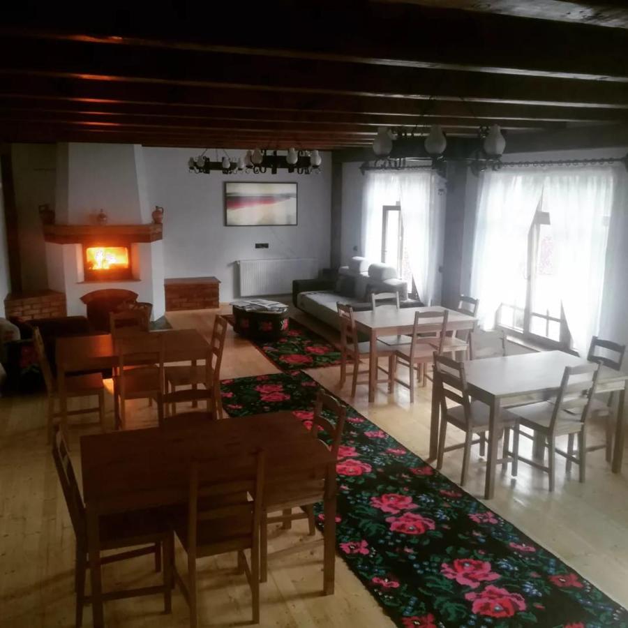 Calinesti  Casa Din Susani מראה חיצוני תמונה